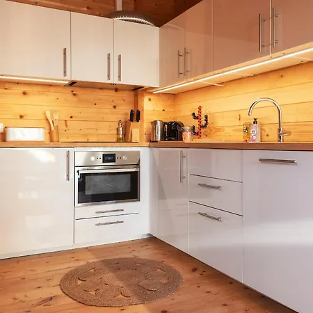 The Sea 잔드보르트