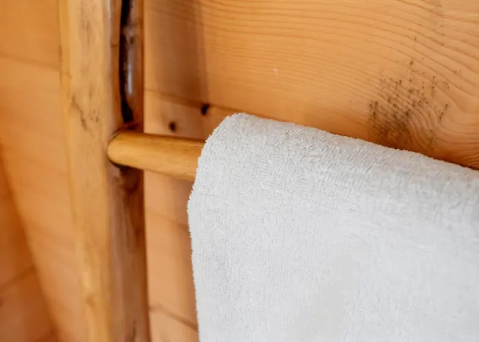 The Sea 샬레 잔드보르트